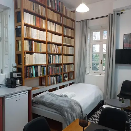 The Valkyries 2 شقة ليونِذيو