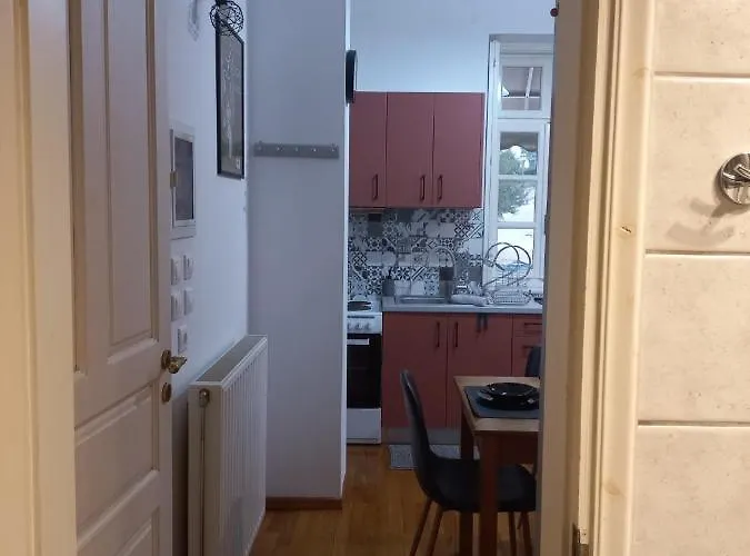 The Valkyries 2 * Leonídion