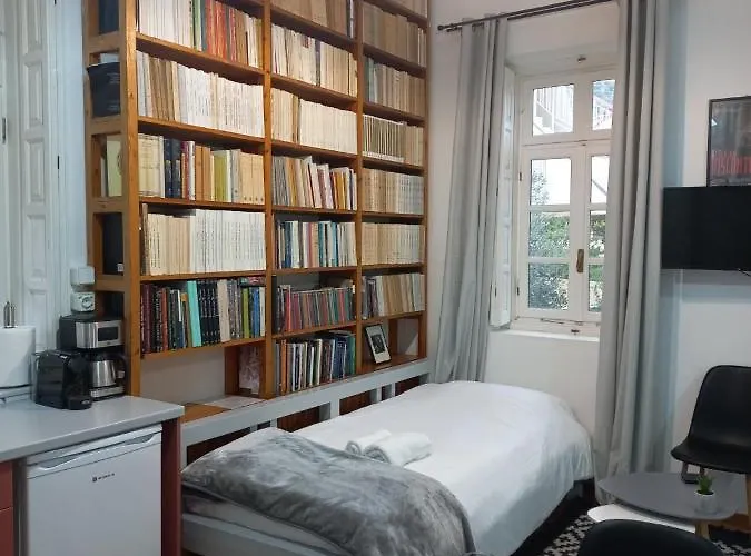 The Valkyries 2 Lägenhet Leonídion